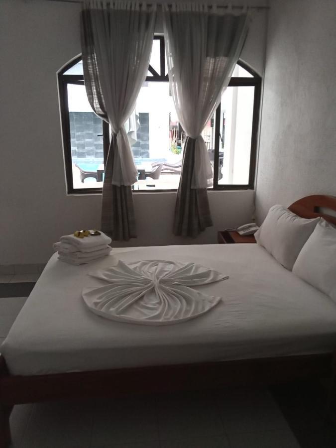 Suite Sumapaz Hotel Мельгар Екстер'єр фото